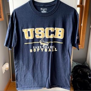 Champion USCB Sand Sharks Softball Short Sleeve T-shirt Medium Unisex